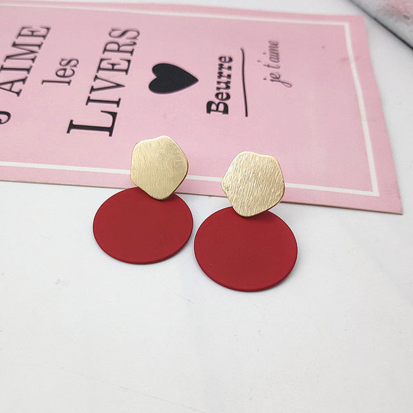 Fashion Round Shell Pendant