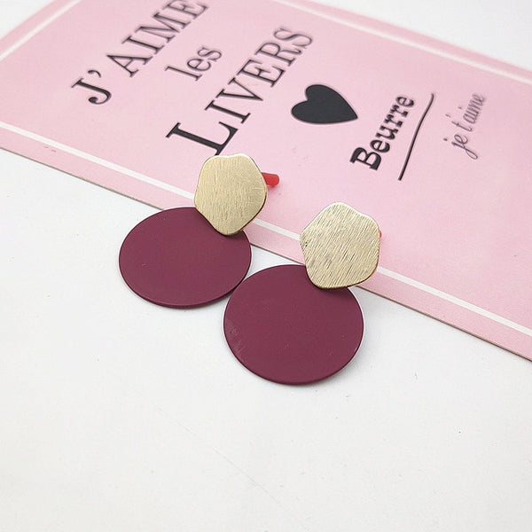 Fashion Round Shell Pendant