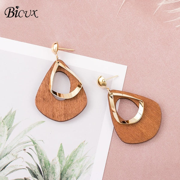Gold Hanging Dangle Earring